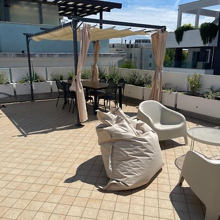 赛斯塔公寓式酒店 里米尼 外观 照片