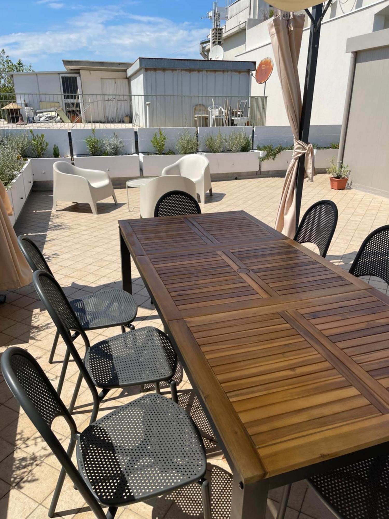 赛斯塔公寓式酒店 里米尼 外观 照片